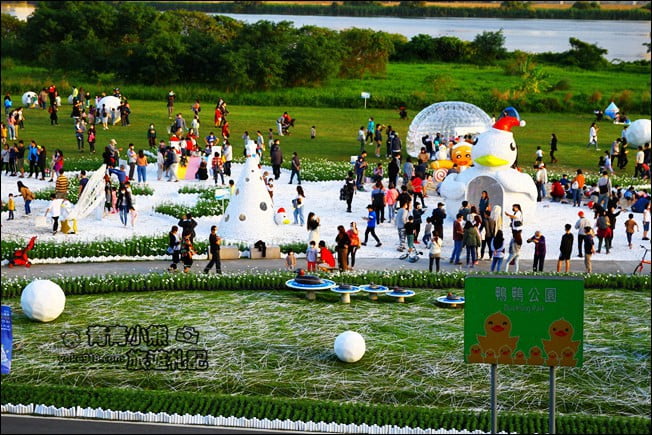 台北景點》2021鴨鴨公園地景藝術展~以雪國為主題,超可愛的鴨鴨雪屋好好拍 @青青小熊*旅遊札記 台北景點》2021鴨鴨公園地景藝術展~以雪國為主題,超可愛的鴨鴨雪屋好好拍 @青青小熊*旅遊札記