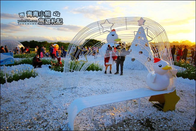 台北景點》2021鴨鴨公園地景藝術展~以雪國為主題,超可愛的鴨鴨雪屋好好拍 @青青小熊*旅遊札記 台北景點》2021鴨鴨公園地景藝術展~以雪國為主題,超可愛的鴨鴨雪屋好好拍 @青青小熊*旅遊札記