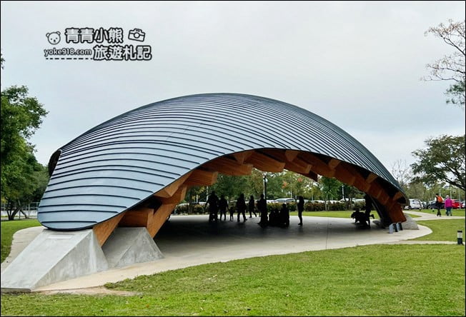 桃園景點》崙坪文化地景園區.五星級野餐場地~大草原散步去 @青青小熊*旅遊札記 桃園景點》崙坪文化地景園區.五星級野餐場地~大草原散步去 @青青小熊*旅遊札記