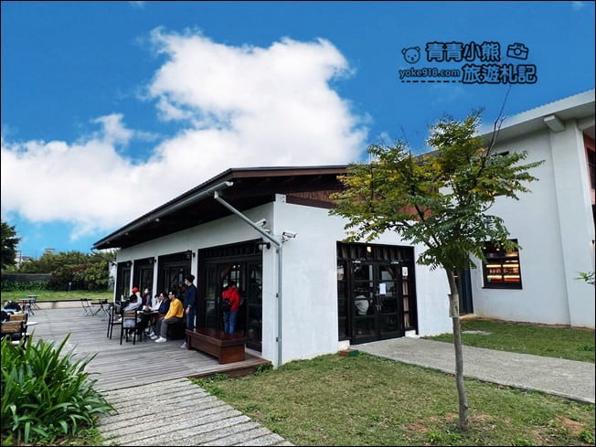 桃園景點》崙坪文化地景園區．五星級野餐場地~大草原散步去 @青青小熊＊旅遊札記