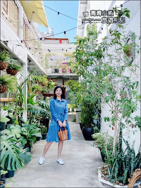 嘉義景點》廢溫室．全新氣象，嘉義市內充滿綠意的廢溫室裡喝咖啡 @青青小熊＊旅遊札記