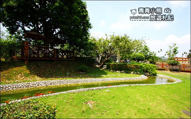 南投約會景點》南田牧野家．名間鄉的鳳梨田裡，發現一棟浪漫的粉紅屋 @青青小熊＊旅遊札記