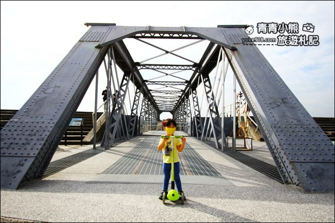 雲林景點》虎尾鐵橋．百年鐵橋~親子同遊散步去 @青青小熊＊旅遊札記