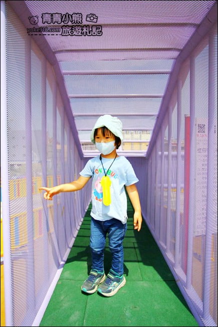 苗栗景點》灣麗親子公園．苑裡全新開幕的親子公園~放電好所在 @青青小熊＊旅遊札記