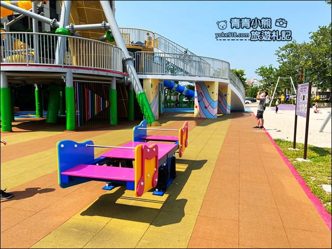 苗栗景點》頭份薩克斯風音樂公園~三層樓旋轉溜滑梯太好玩 @青青小熊＊旅遊札記