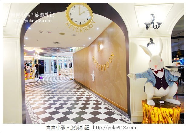 台北橡子共和國》吉卜力專賣店.龍貓&龍貓公車出沒ATT 4 FUN B1F @青青小熊*旅遊札記 台北橡子共和國》吉卜力專賣店.龍貓&龍貓公車出沒ATT 4 FUN B1F @青青小熊*旅遊札記