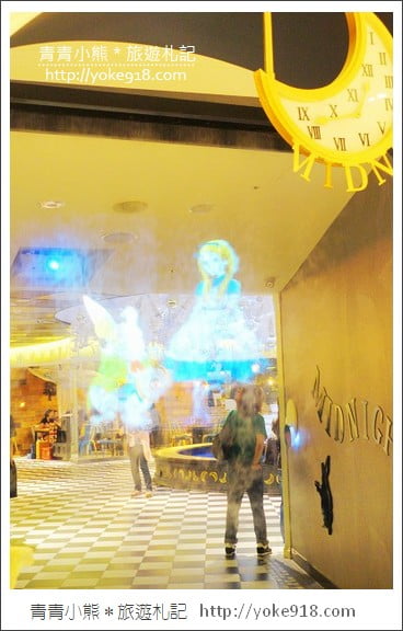 台北橡子共和國》吉卜力專賣店．龍貓&龍貓公車出沒ATT 4 FUN B1F @青青小熊＊旅遊札記