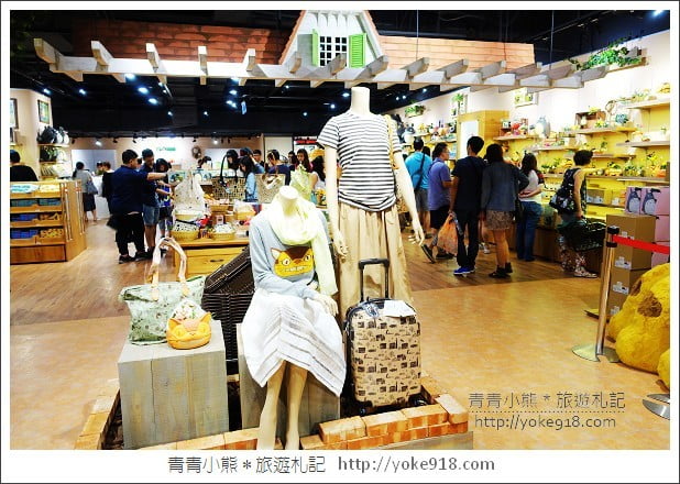 台北橡子共和國》吉卜力專賣店．龍貓&龍貓公車出沒ATT 4 FUN B1F @青青小熊＊旅遊札記