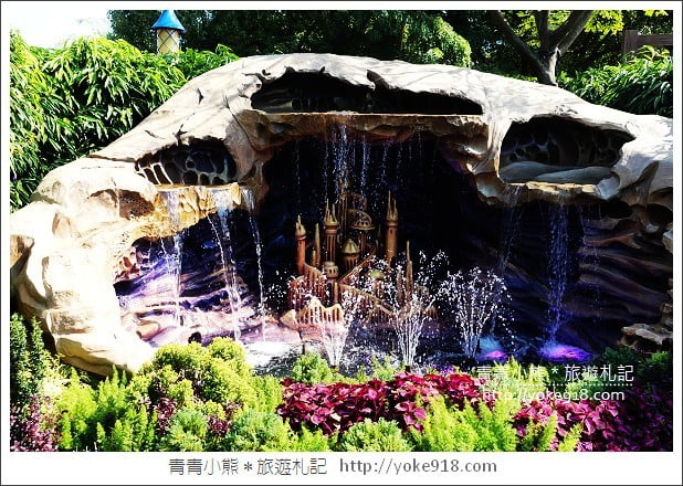 香港迪士尼》童話園林.全新打造夢幻造景~迪士尼必看/必玩/必買 @青青小熊*旅遊札記 香港迪士尼》童話園林.全新打造夢幻造景~迪士尼必看/必玩/必買 @青青小熊*旅遊札記