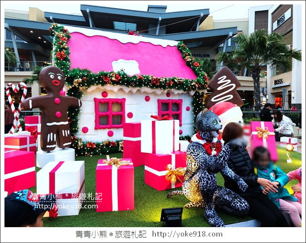 桃園華泰聖誕村》桃園outlet．華泰購物中心飄雪了~一起賞聖誕樹去 @青青小熊＊旅遊札記