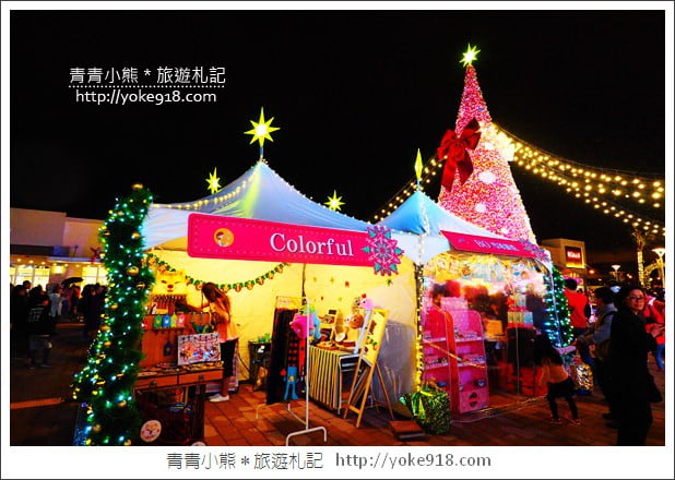 桃園華泰聖誕村》桃園outlet．華泰購物中心飄雪了~一起賞聖誕樹去 @青青小熊＊旅遊札記