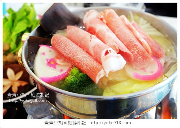 台中冰品推薦》彩虹國度． 高跟鞋/101高塔冰淇淋~台中夢幻甜點店 @青青小熊＊旅遊札記