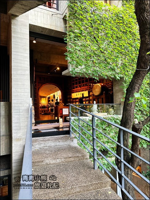 台中景點》大里菩薩寺.一間與眾不同的寺廟~處處可見的建築設計之美 @青青小熊*旅遊札記 台中景點》大里菩薩寺.一間與眾不同的寺廟~處處可見的建築設計之美 @青青小熊*旅遊札記