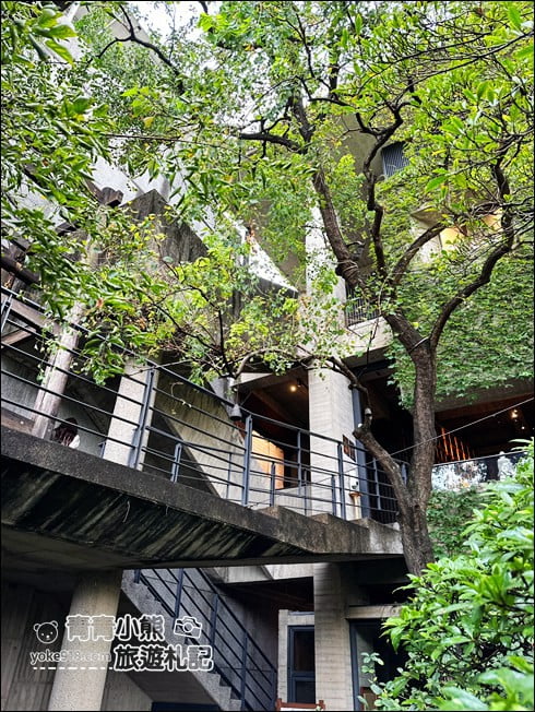 台中景點》大里菩薩寺.一間與眾不同的寺廟~處處可見的建築設計之美 @青青小熊*旅遊札記 台中景點》大里菩薩寺.一間與眾不同的寺廟~處處可見的建築設計之美 @青青小熊*旅遊札記