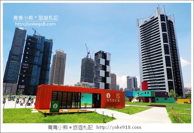高雄景點》集盒KUBIC貨櫃聚落．彩色貨櫃屋~IG打卡新去處 @青青小熊＊旅遊札記