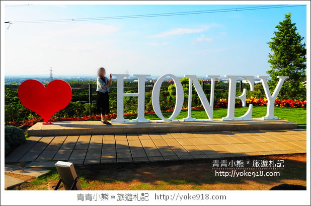 新竹湖口夜景餐廳》夏季三角 景觀咖啡廳.最新亮點一起來賞夕陽看夜景 @青青小熊*旅遊札記 新竹湖口夜景餐廳》夏季三角 景觀咖啡廳.最新亮點一起來賞夕陽看夜景 @青青小熊*旅遊札記