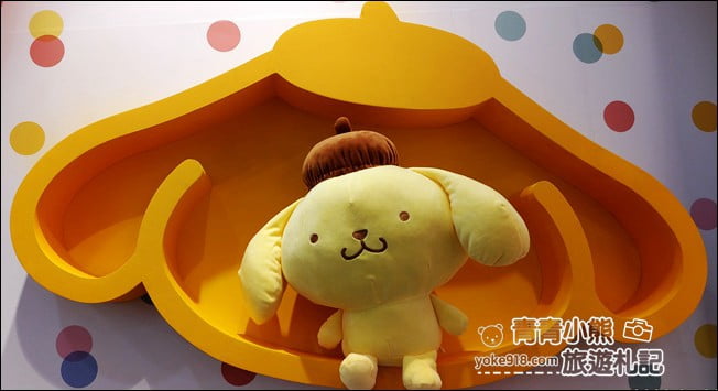 台北新景點》最新Hello Kitty聯名店7-11六福門市~超可愛的Kitty等你來 @青青小熊*旅遊札記 台北新景點》最新Hello Kitty聯名店7-11六福門市~超可愛的Kitty等你來 @青青小熊*旅遊札記