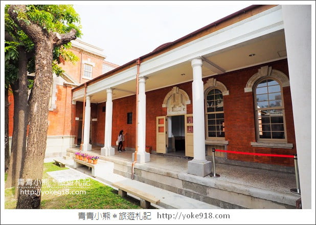 台南景點》舊台南地方法院.親子同遊去~藏有倒立尖塔的西洋異國風建築 @青青小熊*旅遊札記 台南景點》舊台南地方法院.親子同遊去~藏有倒立尖塔的西洋異國風建築 @青青小熊*旅遊札記
