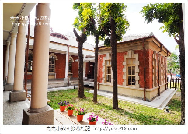 台南景點》舊台南地方法院.親子同遊去~藏有倒立尖塔的西洋異國風建築 @青青小熊*旅遊札記 台南景點》舊台南地方法院.親子同遊去~藏有倒立尖塔的西洋異國風建築 @青青小熊*旅遊札記