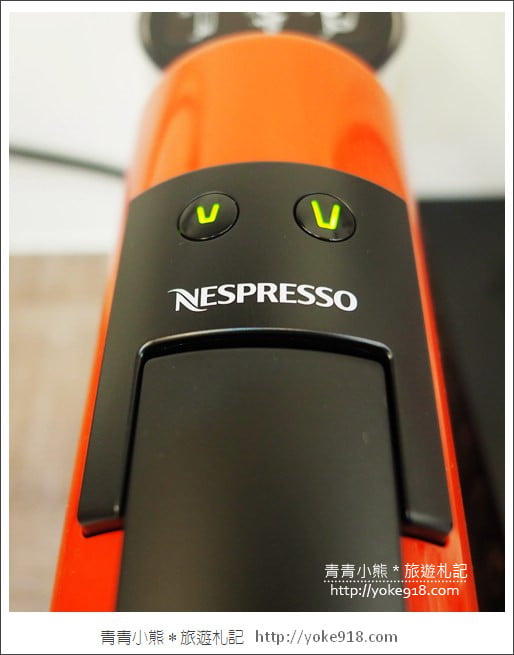 台北 Sogo 忠孝店》NESPRESSO最新開幕的全新概念店~來逛街品咖啡 @青青小熊*旅遊札記 台北 Sogo 忠孝店》NESPRESSO最新開幕的全新概念店~來逛街品咖啡 @青青小熊*旅遊札記