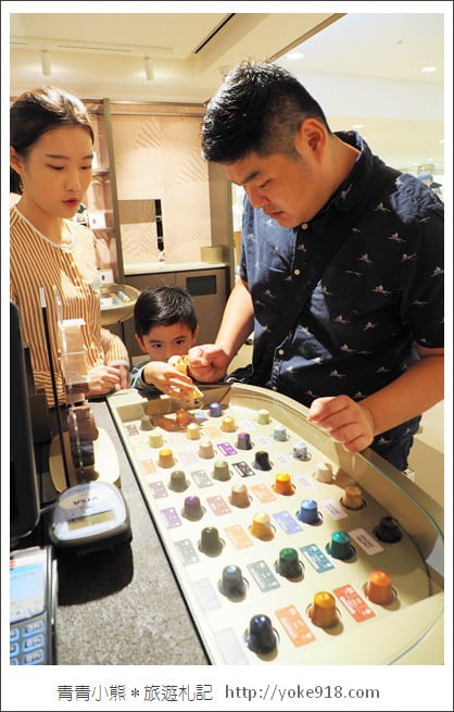 台北 Sogo 忠孝店》NESPRESSO最新開幕的全新概念店~來逛街品咖啡 @青青小熊＊旅遊札記