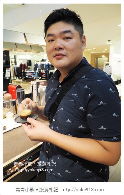台北 Sogo 忠孝店》NESPRESSO最新開幕的全新概念店~來逛街品咖啡 @青青小熊*旅遊札記 台北 Sogo 忠孝店》NESPRESSO最新開幕的全新概念店~來逛街品咖啡 @青青小熊*旅遊札記