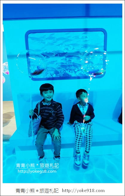 台北色廊展》松山文創園區色廊展Color Gallery．網美必拍打卡點 @青青小熊＊旅遊札記