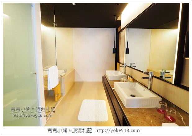 台南飯店》大員皇冠假日酒店．安平最新五星級飯店~台南必住推薦 @青青小熊＊旅遊札記