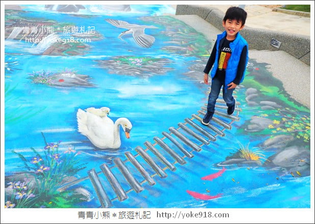 台中景點》梧棲頂魚寮公園．3D海洋彩繪&大鯨魚出沒 @青青小熊＊旅遊札記