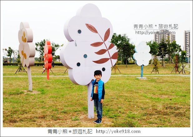 台中景點》梧棲頂魚寮公園．3D海洋彩繪&大鯨魚出沒 @青青小熊＊旅遊札記