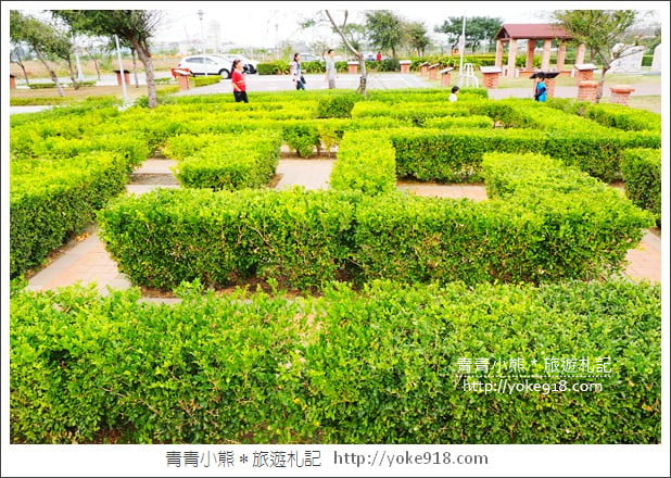 台中景點》梧棲頂魚寮公園．3D海洋彩繪&大鯨魚出沒 @青青小熊＊旅遊札記