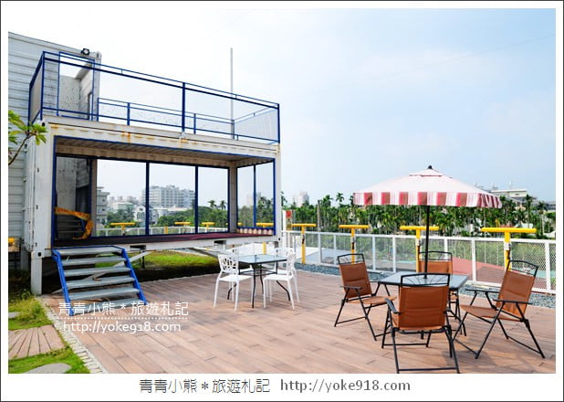 屏東景點》青創聚落．彩虹貨櫃屋市集~彩虹步道拍照去 @青青小熊＊旅遊札記