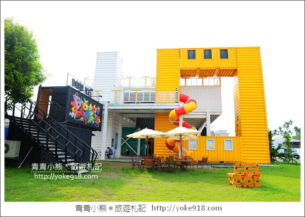 屏東景點》青創聚落．彩虹貨櫃屋市集~彩虹步道拍照去 @青青小熊＊旅遊札記