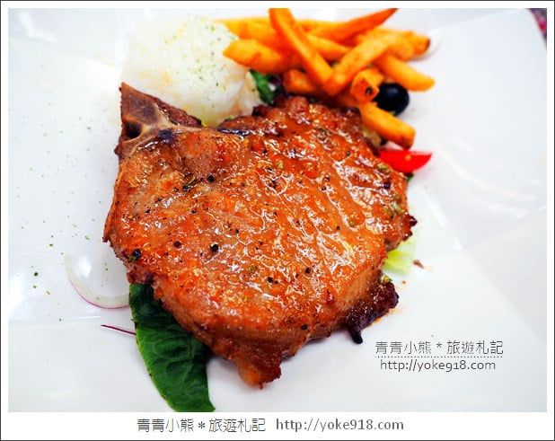 台中新社景觀餐廳》薰衣草森林新社店．森林旋轉木馬~浪漫約會景點 @青青小熊＊旅遊札記
