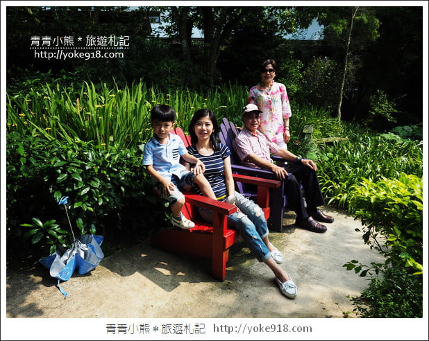 台中新社景觀餐廳》薰衣草森林新社店．森林旋轉木馬~浪漫約會景點 @青青小熊＊旅遊札記