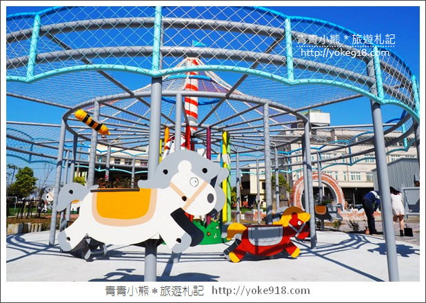 彰化景點》秀水馬興藥草植物園．夢幻旋轉木馬~IG打卡新亮點 @青青小熊＊旅遊札記
