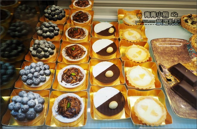 台南景點》名坂奇洋菓子.台南下午茶,浮誇夢幻城堡裡吃甜點 @青青小熊*旅遊札記 台南景點》名坂奇洋菓子.台南下午茶,浮誇夢幻城堡裡吃甜點 @青青小熊*旅遊札記