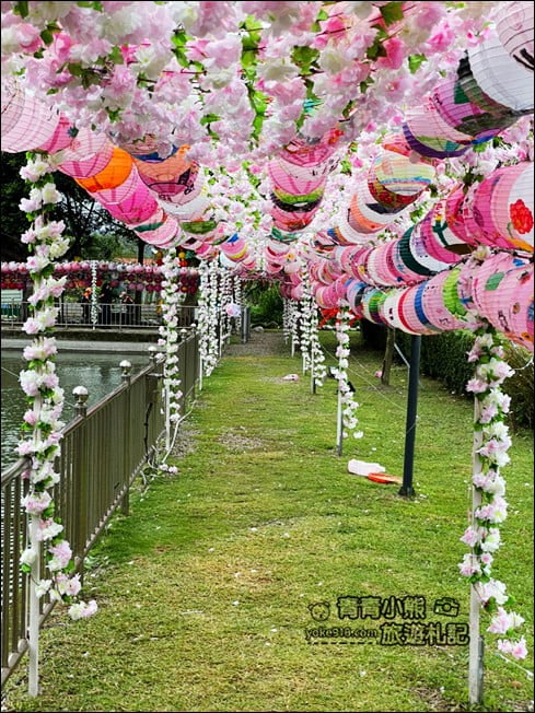 新北景點》三峽廣行宮燈節,這裡也有巨大天燈~還有粉嫩燈籠隧道 @青青小熊*旅遊札記 新北景點》三峽廣行宮燈節,這裡也有巨大天燈~還有粉嫩燈籠隧道 @青青小熊*旅遊札記