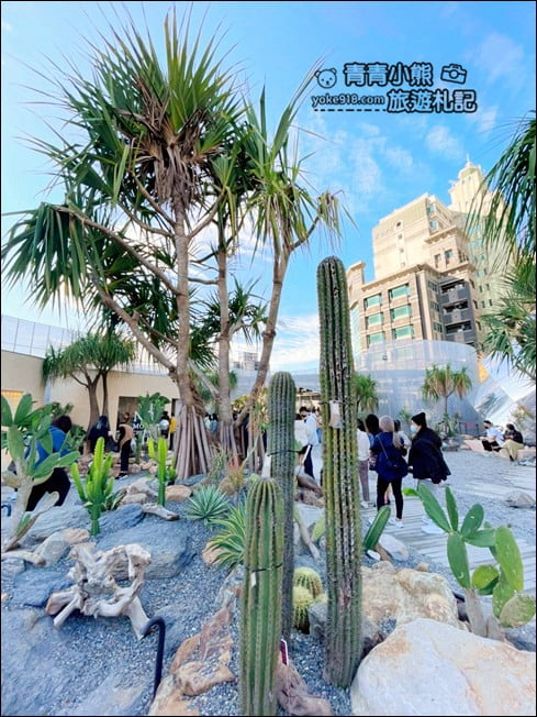 台中景點》PARK2草悟廣場．城市中的小森林，美食、市集~假日休閒新去處 @青青小熊＊旅遊札記