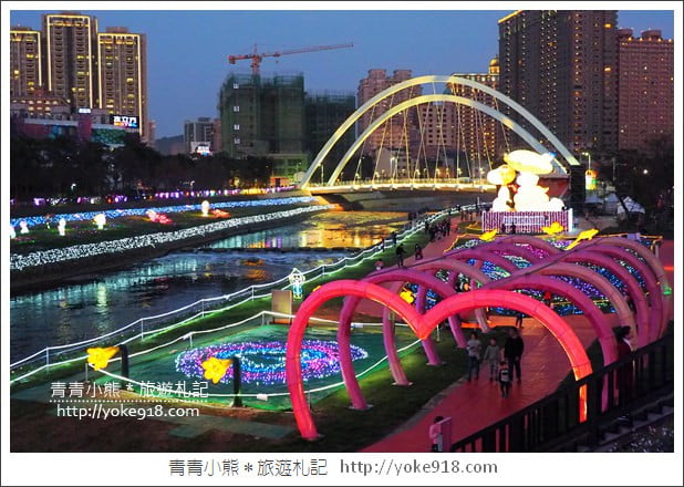 桃園燈節》史努比花燈在桃園．桃園燈會史努比超萌登場 @青青小熊＊旅遊札記