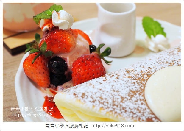 台中甜點店》Woosa屋莎鬆餅屋.甜點控必吃~像雲朵般的美味鬆餅 @青青小熊*旅遊札記 台中甜點店》Woosa屋莎鬆餅屋.甜點控必吃~像雲朵般的美味鬆餅 @青青小熊*旅遊札記