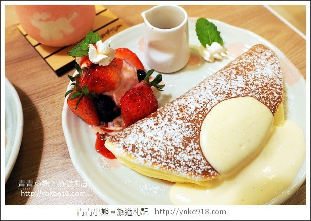 台中甜點店》Woosa屋莎鬆餅屋.甜點控必吃~像雲朵般的美味鬆餅 @青青小熊*旅遊札記 台中甜點店》Woosa屋莎鬆餅屋.甜點控必吃~像雲朵般的美味鬆餅 @青青小熊*旅遊札記