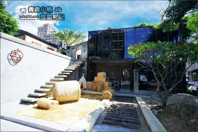 台中新景點》堅果小巷咖啡廳.早午餐店藏有稻草捲,台中拍照打卡新熱點 @青青小熊*旅遊札記 台中新景點》堅果小巷咖啡廳.早午餐店藏有稻草捲,台中拍照打卡新熱點 @青青小熊*旅遊札記