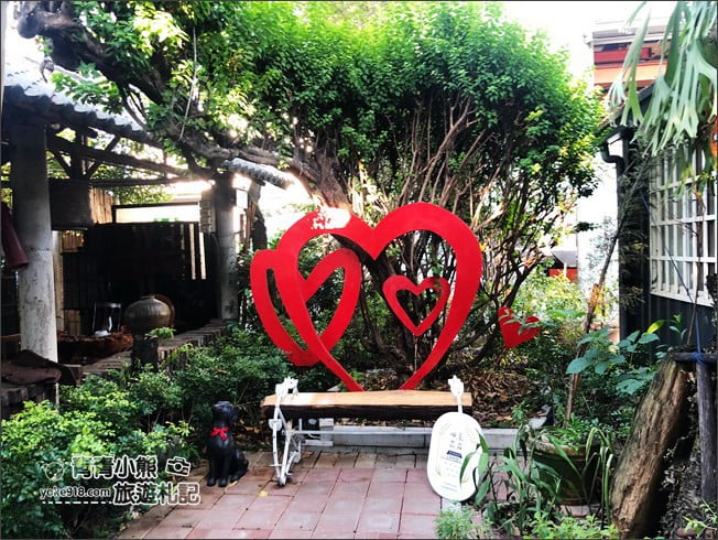 台中景點》田寮農莊.台中南屯城市中的桃花源~隱身巷內的庭園餐廳 @青青小熊*旅遊札記 台中景點》田寮農莊.台中南屯城市中的桃花源~隱身巷內的庭園餐廳 @青青小熊*旅遊札記