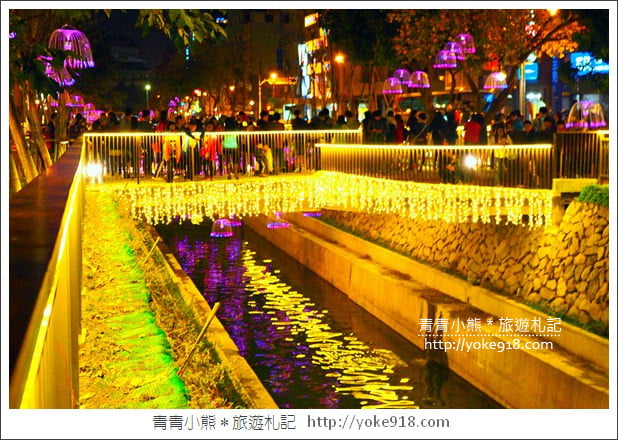 台中新景點》綠川水岸.愈夜愈美麗的新盛綠川水岸廊道~約會去 @青青小熊*旅遊札記 台中新景點》綠川水岸.愈夜愈美麗的新盛綠川水岸廊道~約會去 @青青小熊*旅遊札記