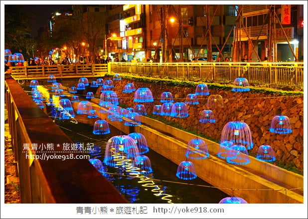 台中新景點》綠川水岸.愈夜愈美麗的新盛綠川水岸廊道~約會去 @青青小熊*旅遊札記 台中新景點》綠川水岸.愈夜愈美麗的新盛綠川水岸廊道~約會去 @青青小熊*旅遊札記