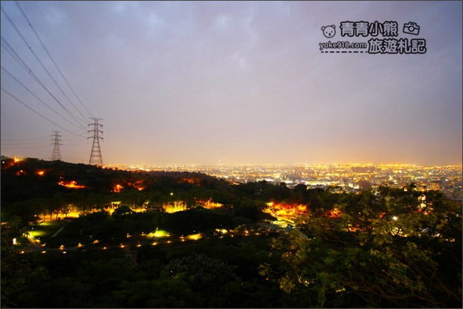 台中景點》鰲峰山觀景平臺.台中免費夜景~來賞夕陽感受浪漫 @青青小熊*旅遊札記 台中景點》鰲峰山觀景平臺.台中免費夜景~來賞夕陽感受浪漫 @青青小熊*旅遊札記