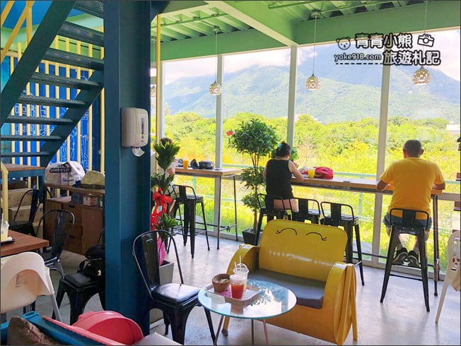 花蓮景點》Pony咖啡．天空中的漂浮夢幻天梯，還有庭園造景、小動物 @青青小熊＊旅遊札記