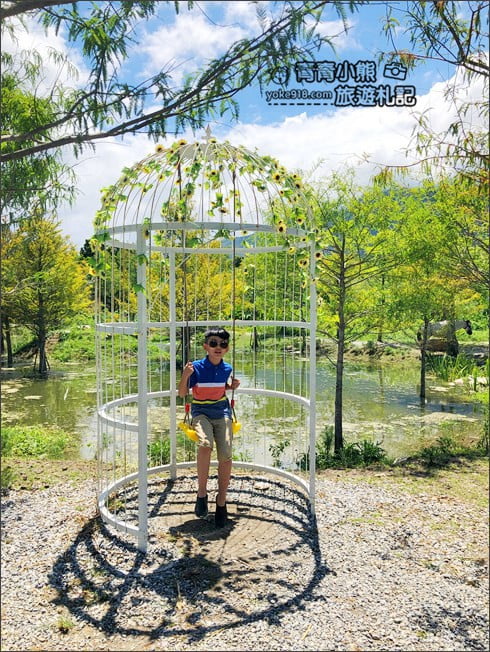 花蓮景點》Pony咖啡.天空中的漂浮夢幻天梯,還有庭園造景、小動物 @青青小熊*旅遊札記 花蓮景點》Pony咖啡.天空中的漂浮夢幻天梯,還有庭園造景、小動物 @青青小熊*旅遊札記