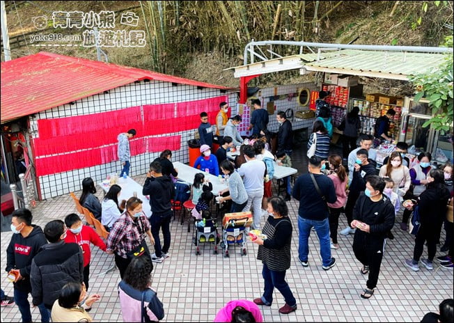南投景點》中寮泡麵土地公.超靈驗石龍宮~全台唯一的24小時開放的泡麵土地公 @青青小熊*旅遊札記 南投景點》中寮泡麵土地公.超靈驗石龍宮~全台唯一的24小時開放的泡麵土地公 @青青小熊*旅遊札記